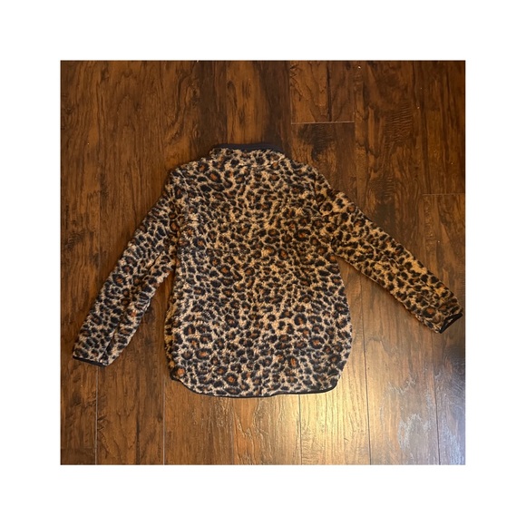 Time and Tru Leopard Half Zip Pullover - Picture 5 of 5